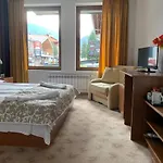 Granat Double Room 2- Next To Gondola Lift Гостевой дом 3*