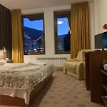 Guest house Granat Double Room 2- Next To Gondola Lift 3*